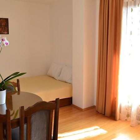 Apartment Matea Petrovac Eksteriør bilde